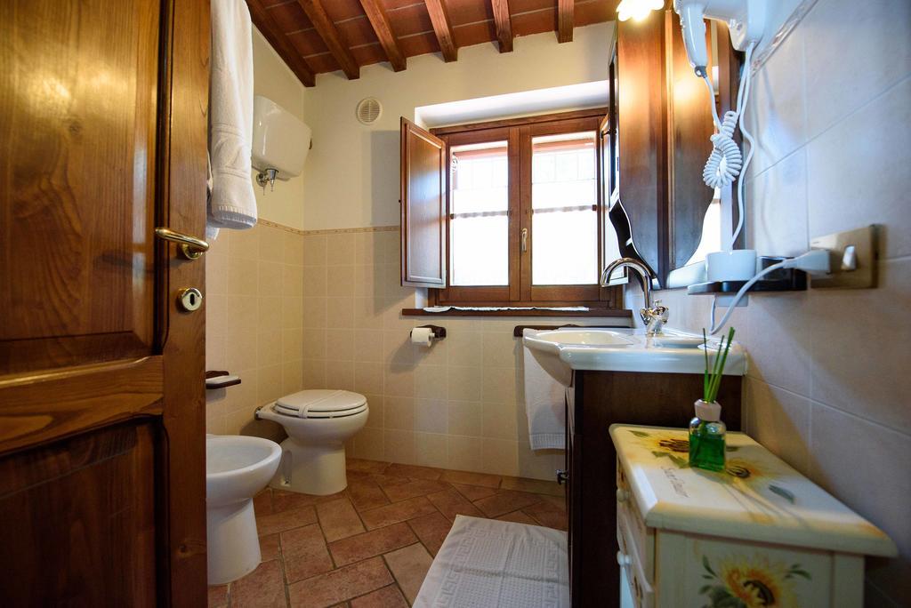 Villa Perugini Tuoro sul Trasimeno Exterior photo